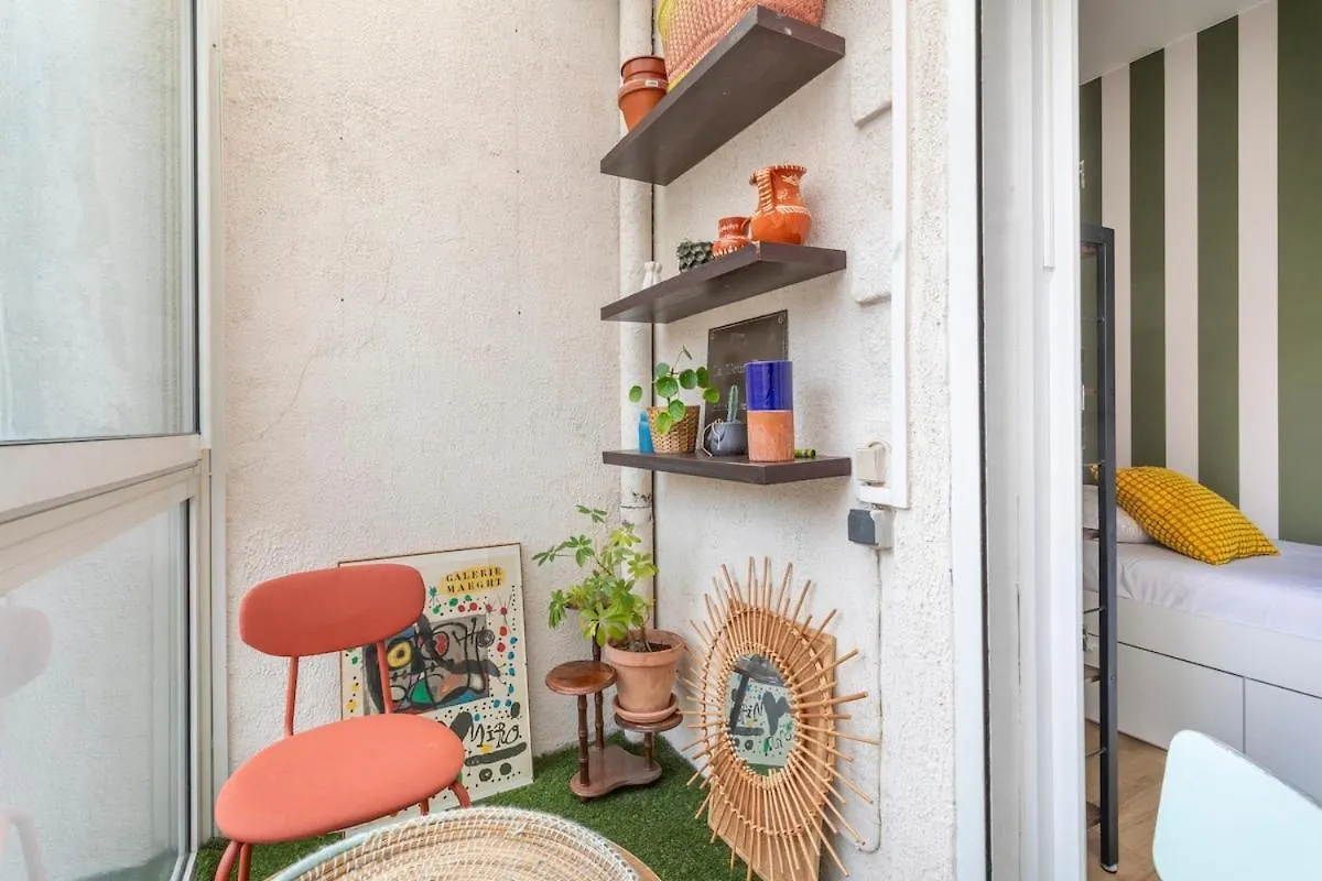 Appartement Colore Proche De La Mer Marseille Francie