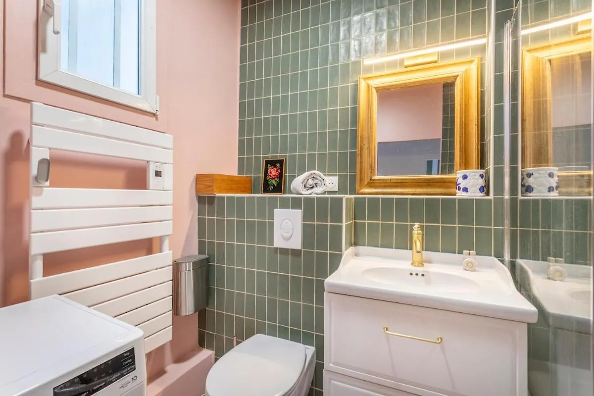 Apartment Appartement Colore Proche De La Mer Marseille France